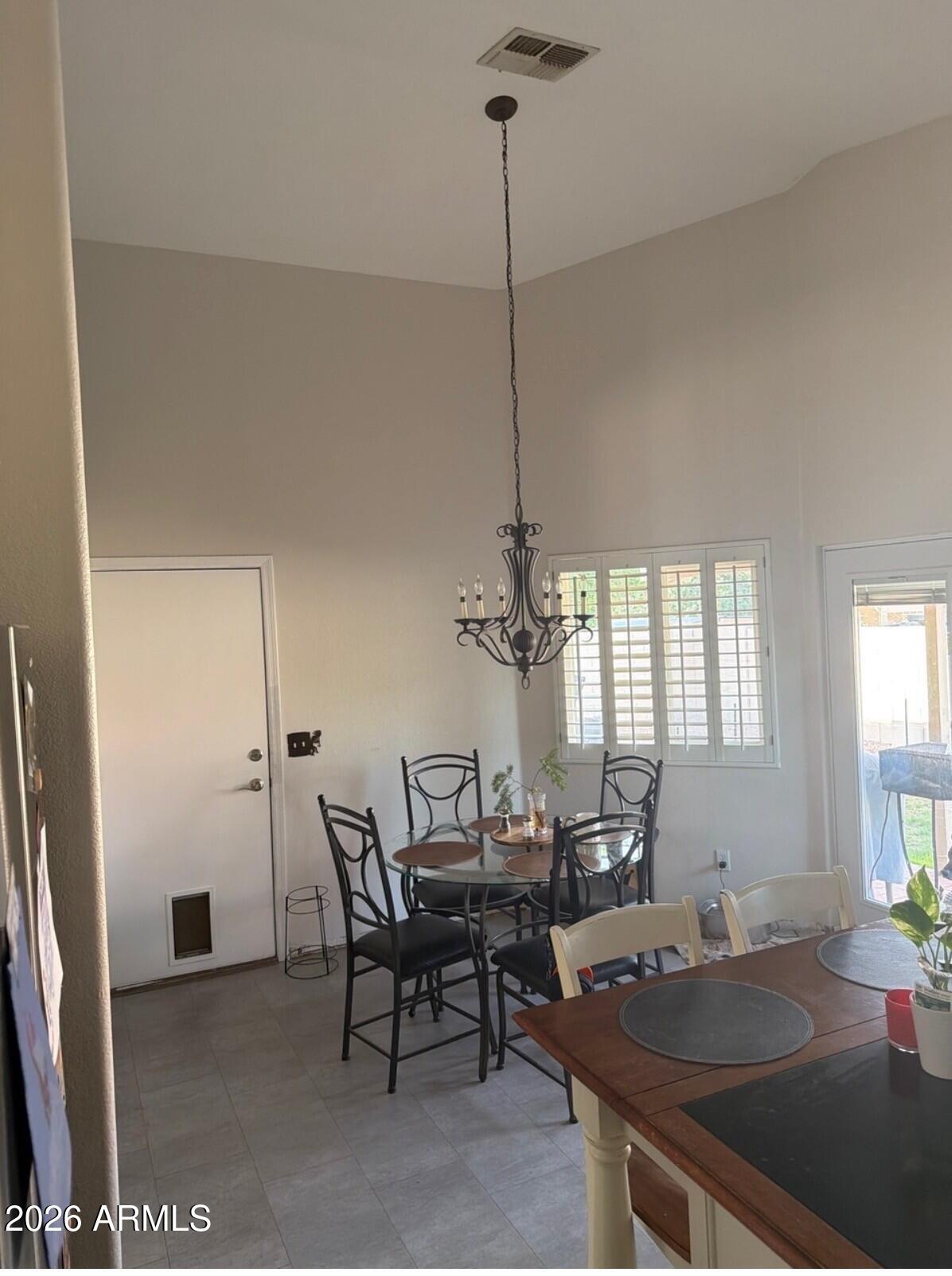 4906 E BROWN Road 14