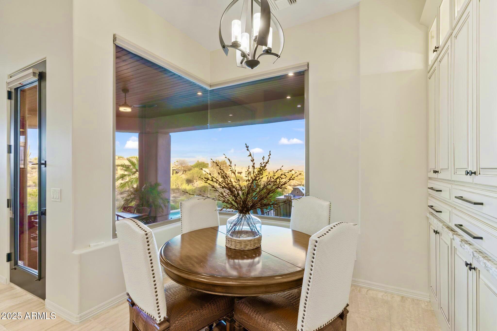 Fountain Hills, Arizona 85268, United States, 5 Bedrooms Bedrooms, ,4 BathroomsBathrooms,Residential,Active,98543