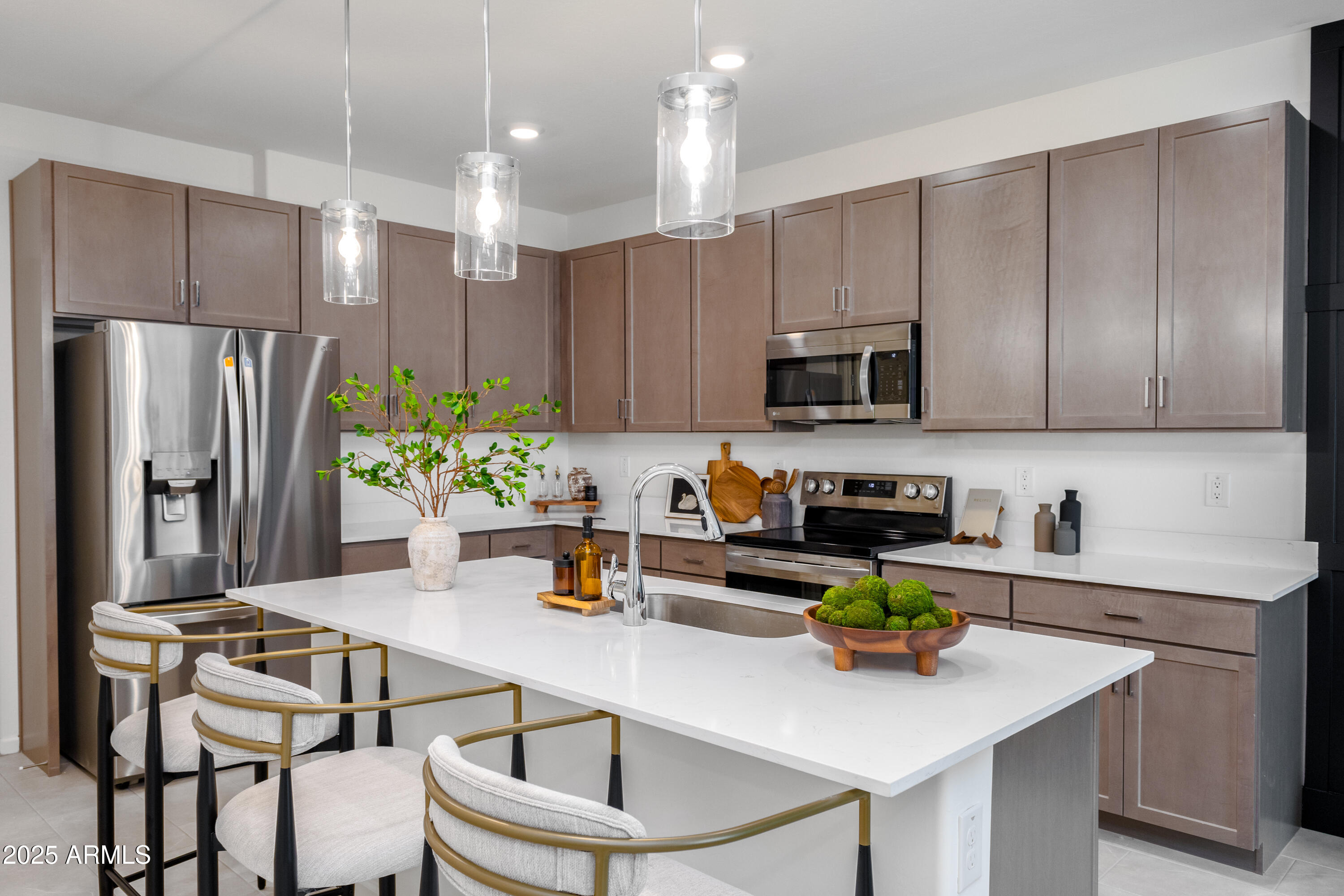 651 N Ironwood Drive 15