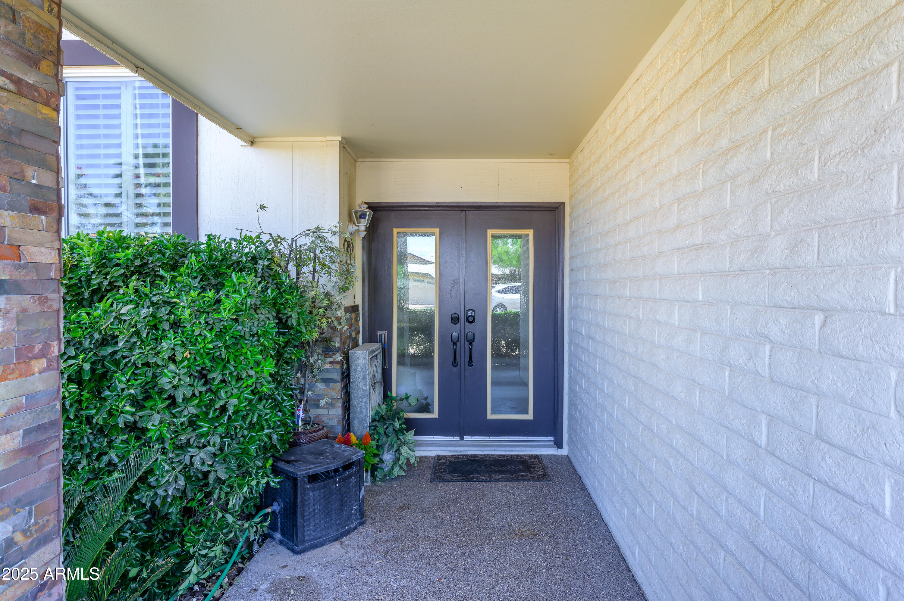 8419 E STELLA Lane
