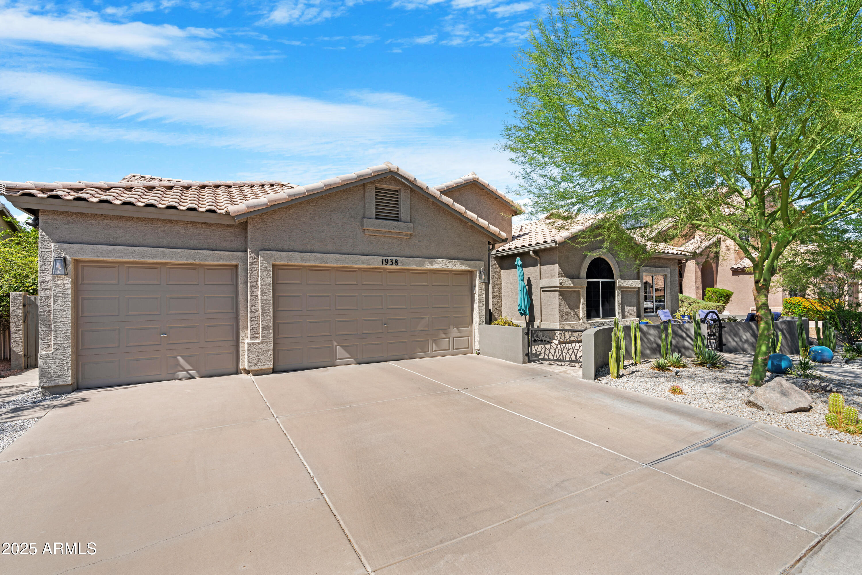 Homes for Sale in Queen Creek Arizona 2 1938 E BRENTRUP Drive