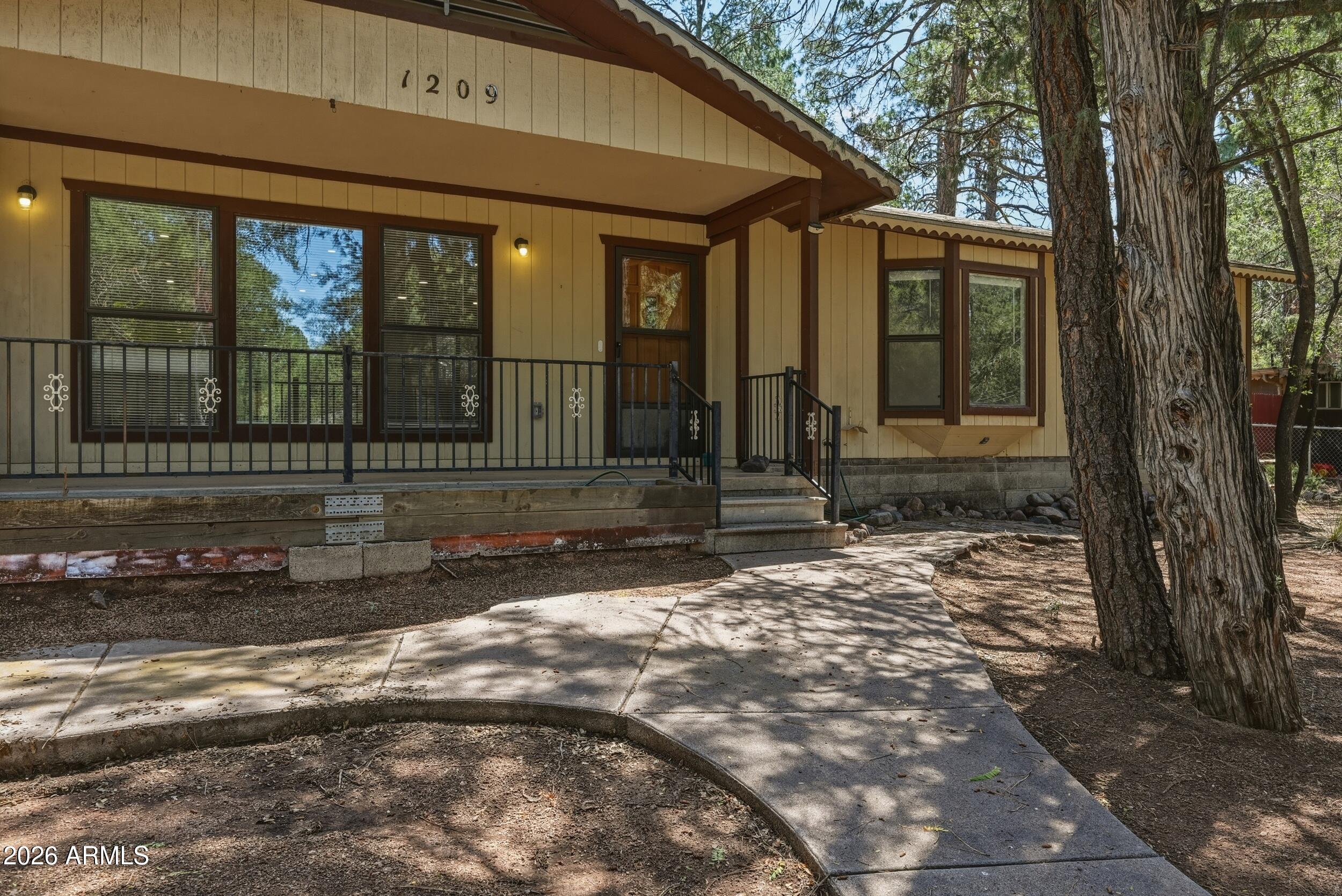 1209 N Gila Drive