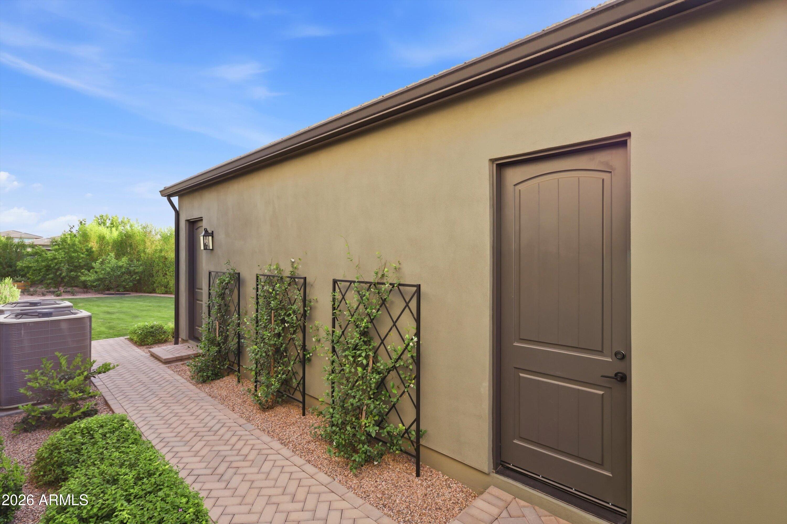 LAKEVIEW TRAILS SOUTHEAST AT MORRISON RANCH - Residential