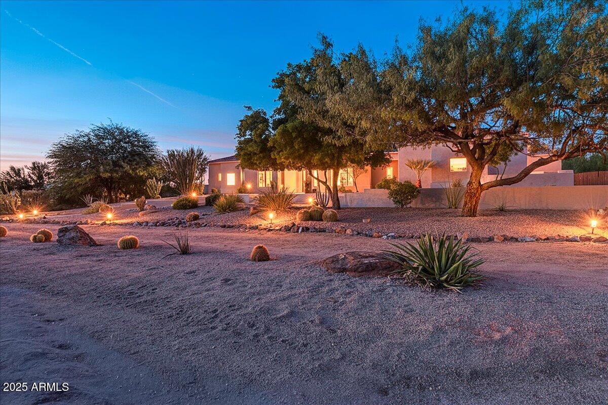 Scottsdale, Arizona 85266, United States, 5 Bedrooms Bedrooms, ,5 BathroomsBathrooms,Residential,Active,244354