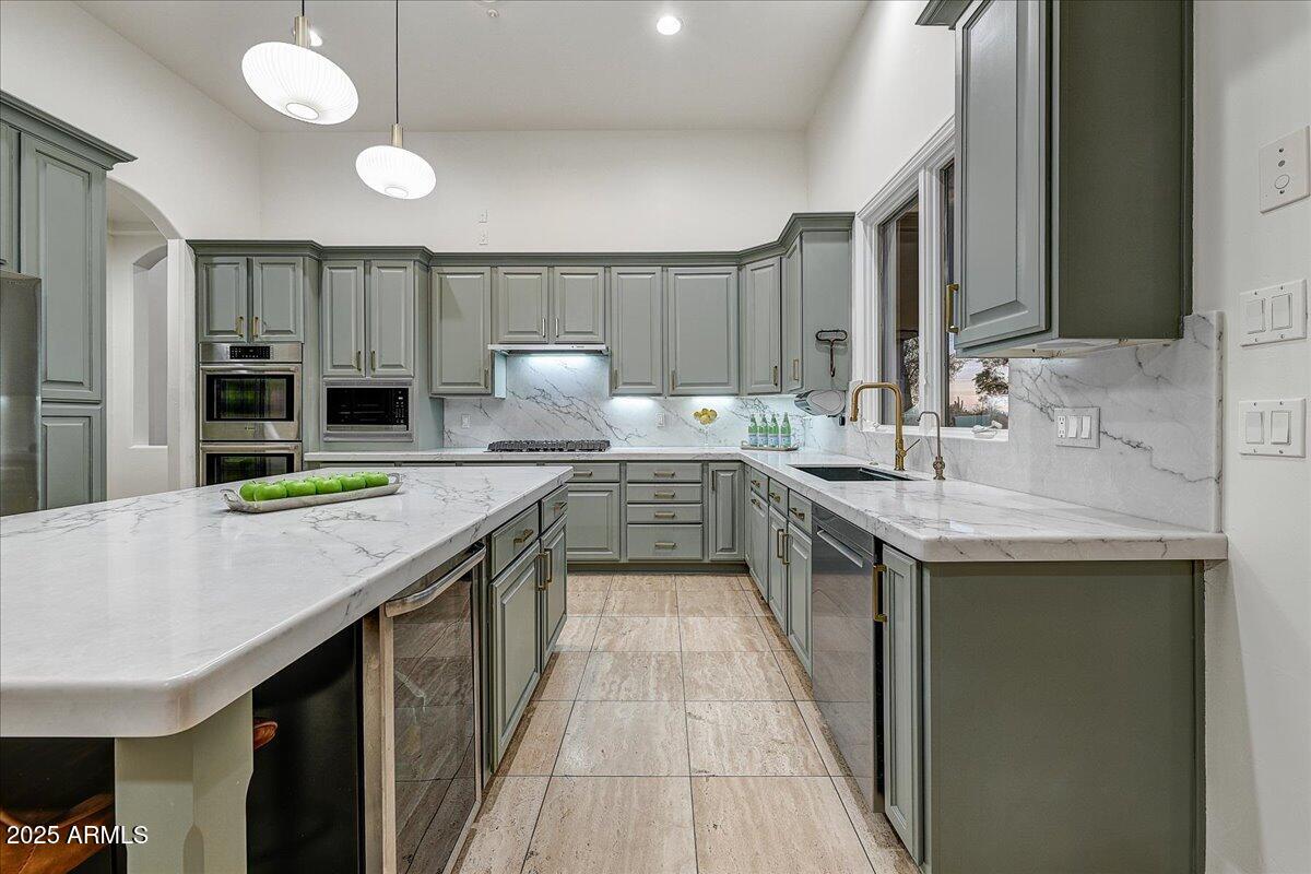 Scottsdale, Arizona 85266, United States, 5 Bedrooms Bedrooms, ,5 BathroomsBathrooms,Residential,Active,244354