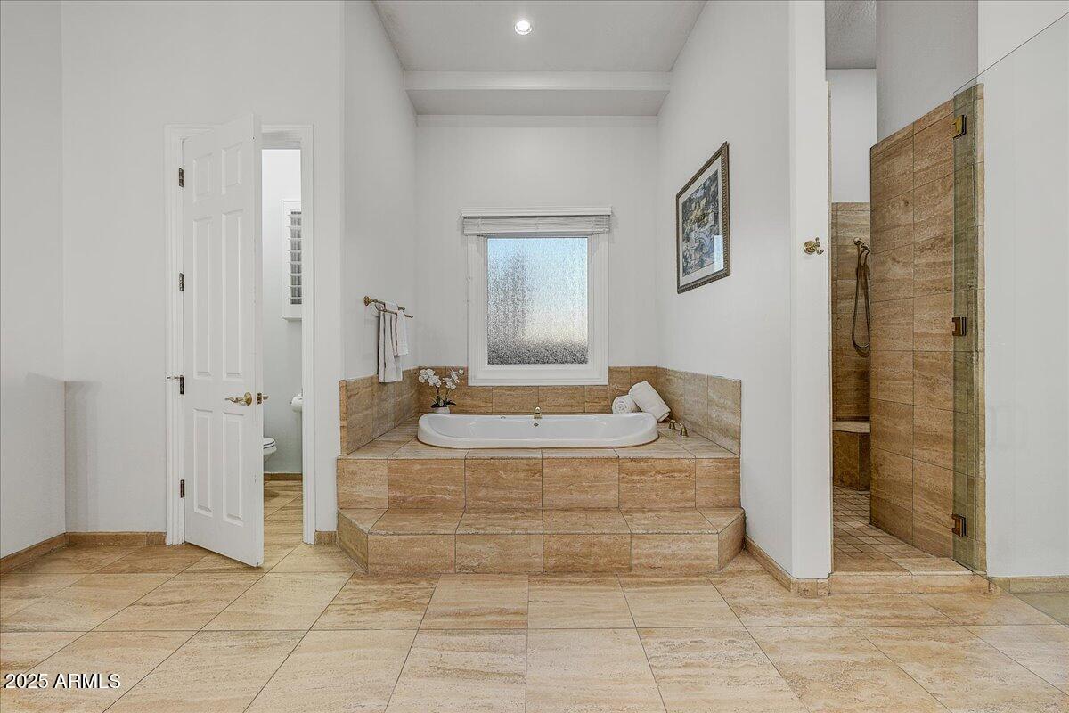 Scottsdale, Arizona 85266, United States, 5 Bedrooms Bedrooms, ,5 BathroomsBathrooms,Residential,Active,244354