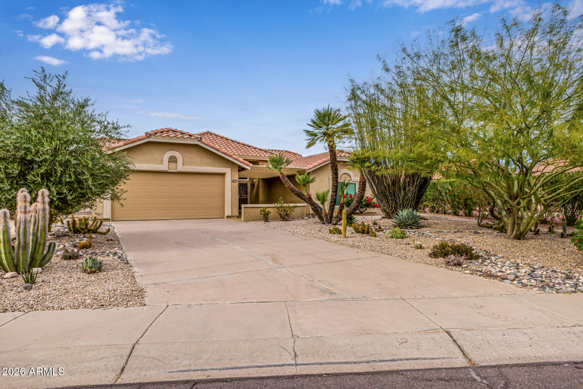 9256 W BEHREND Drive