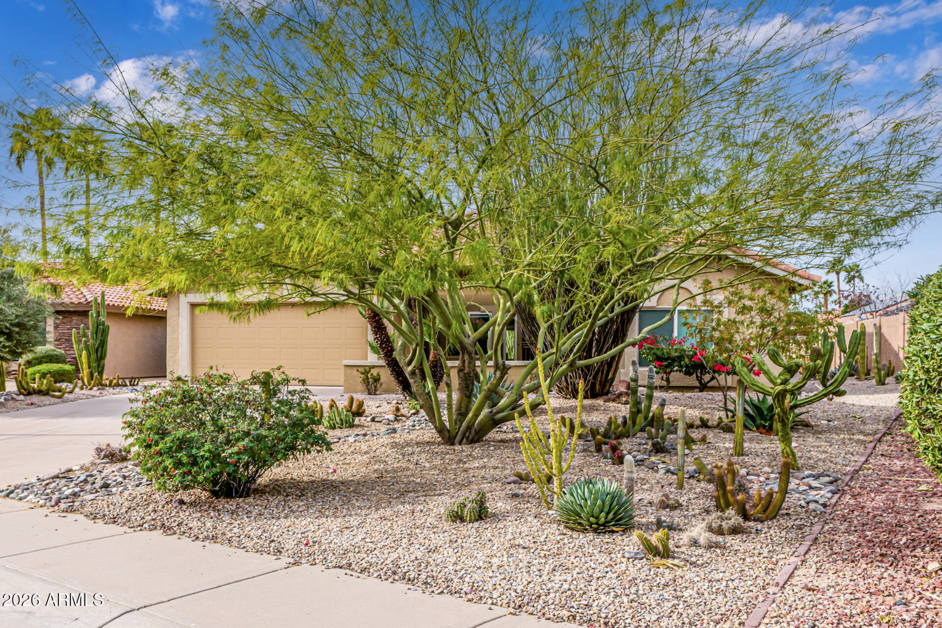 9256 W BEHREND Drive