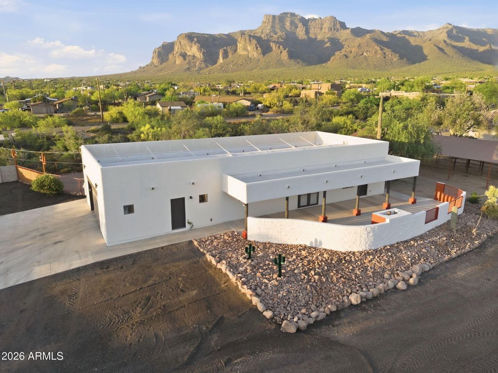 Photo of 1651 S Prospectors Road, Apache Junction, AZ 85119 (MLS # 7007308)