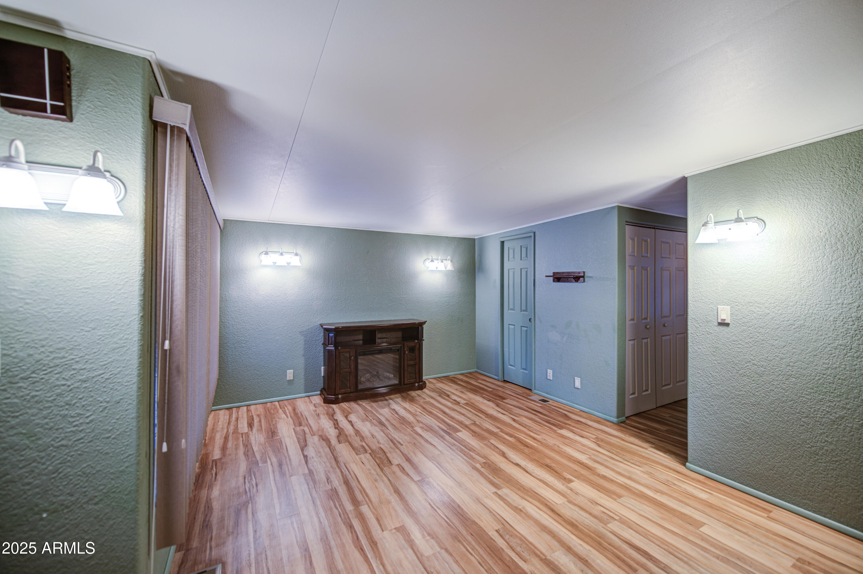 7750 E BROADWAY Road 848