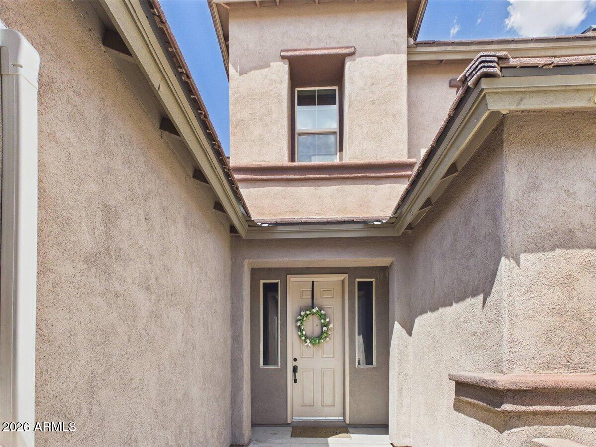 629 S DESERT HAVEN Road
