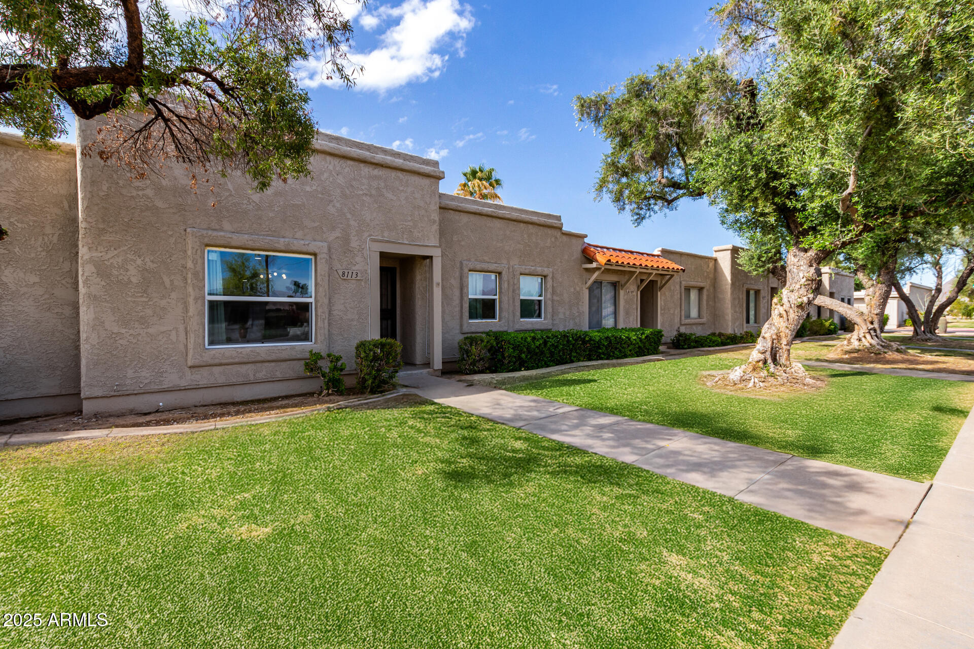 8113 E VISTA Drive