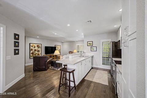 Property photo of 5221 N 24th Street 206, Phoenix, AZ 85016