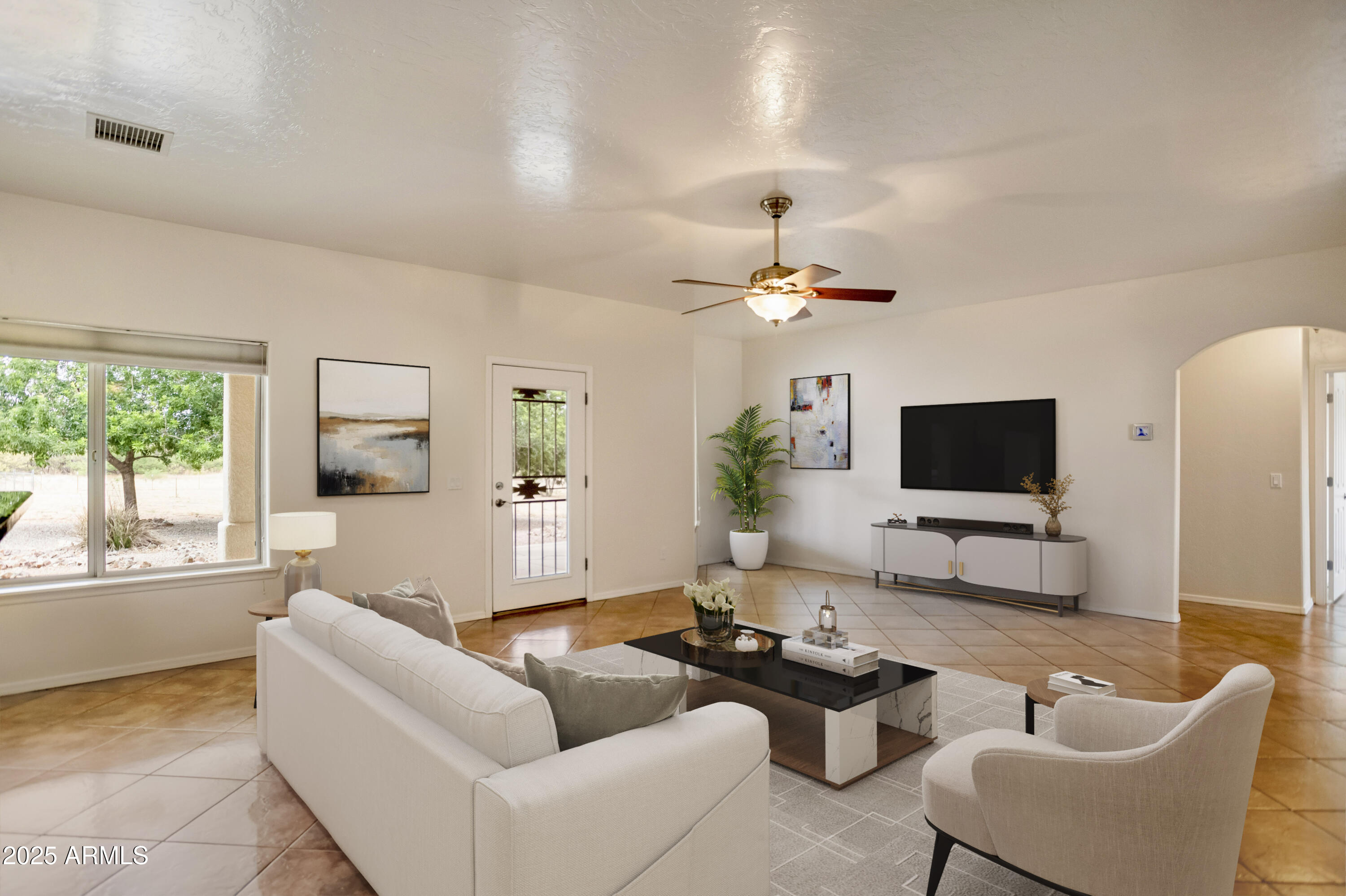 LOS RANCHOS - Residential