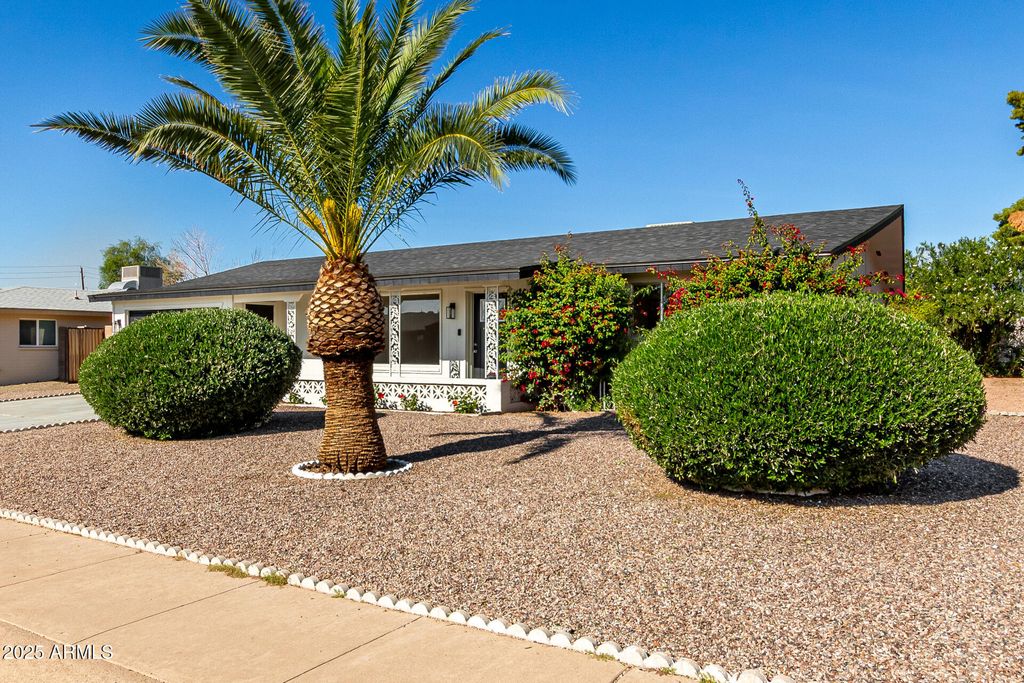 Photo of 5228 E Des Moines Street, Mesa, AZ 85205 (MLS # 6952087)