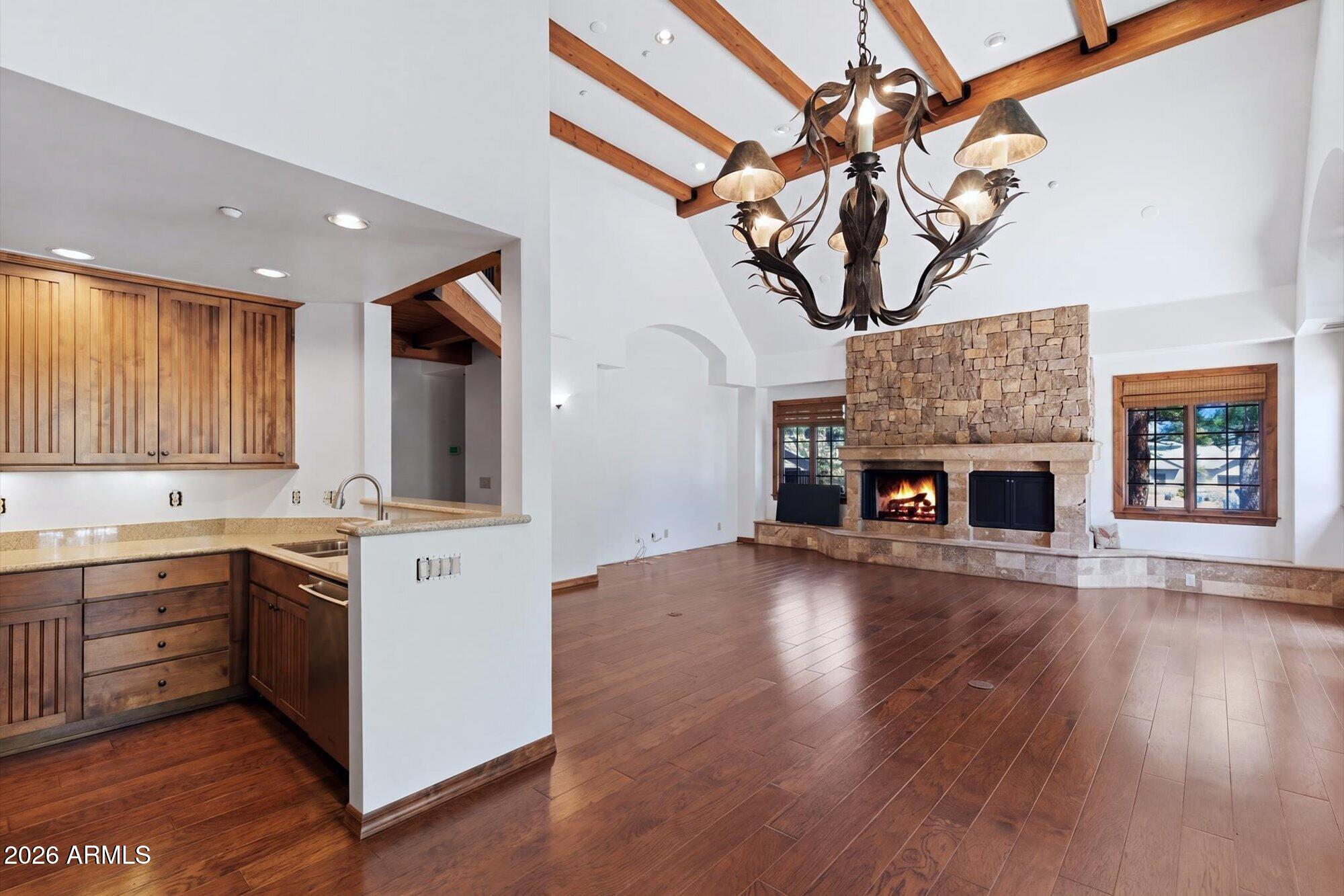 Flagstaff, Arizona, 86005, United States, 4 Bedrooms Bedrooms, ,4 BathroomsBathrooms,Residential,Active,2009377