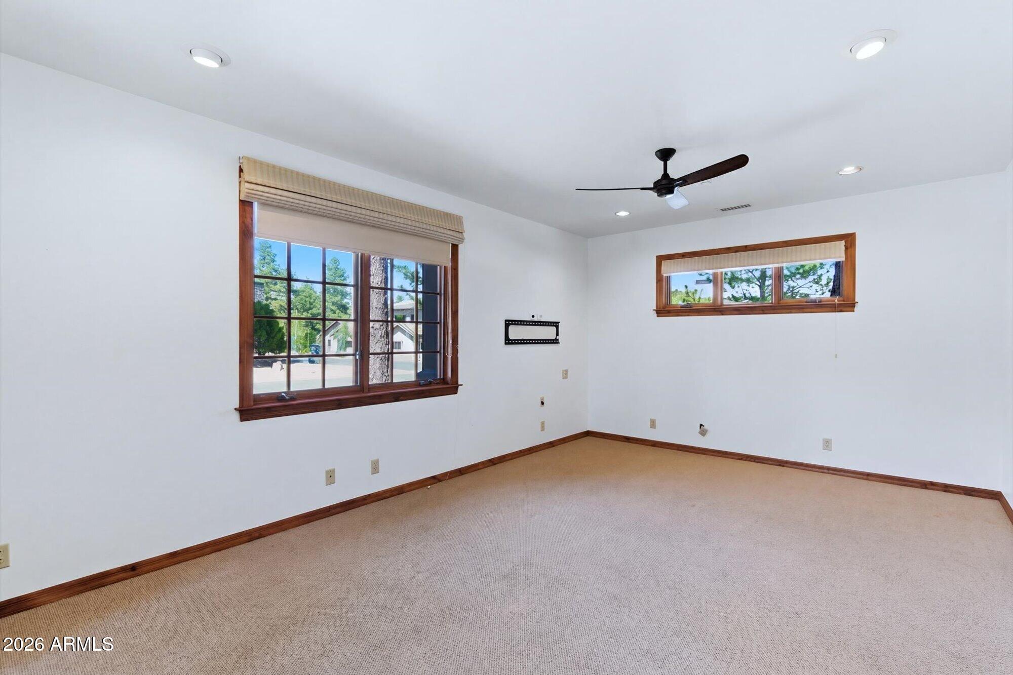 Flagstaff, Arizona, 86005, United States, 4 Bedrooms Bedrooms, ,4 BathroomsBathrooms,Residential,Active,2009377