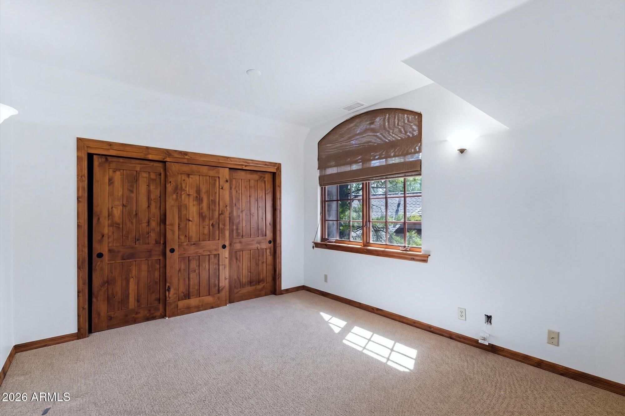 Flagstaff, Arizona, 86005, United States, 4 Bedrooms Bedrooms, ,4 BathroomsBathrooms,Residential,Active,2009377