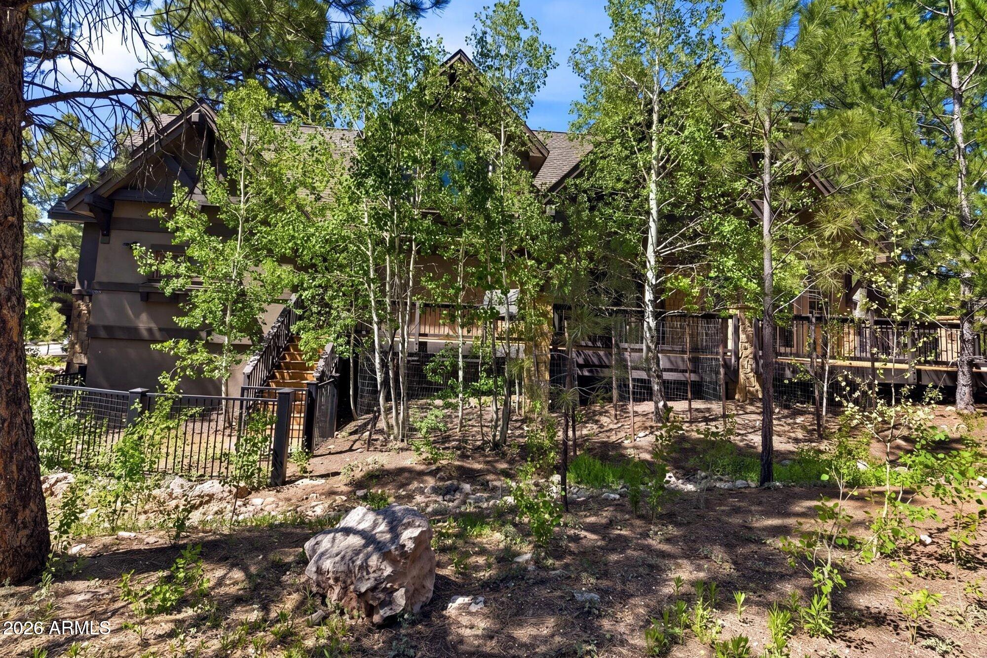 Flagstaff, Arizona, 86005, United States, 4 Bedrooms Bedrooms, ,4 BathroomsBathrooms,Residential,Active,2009377