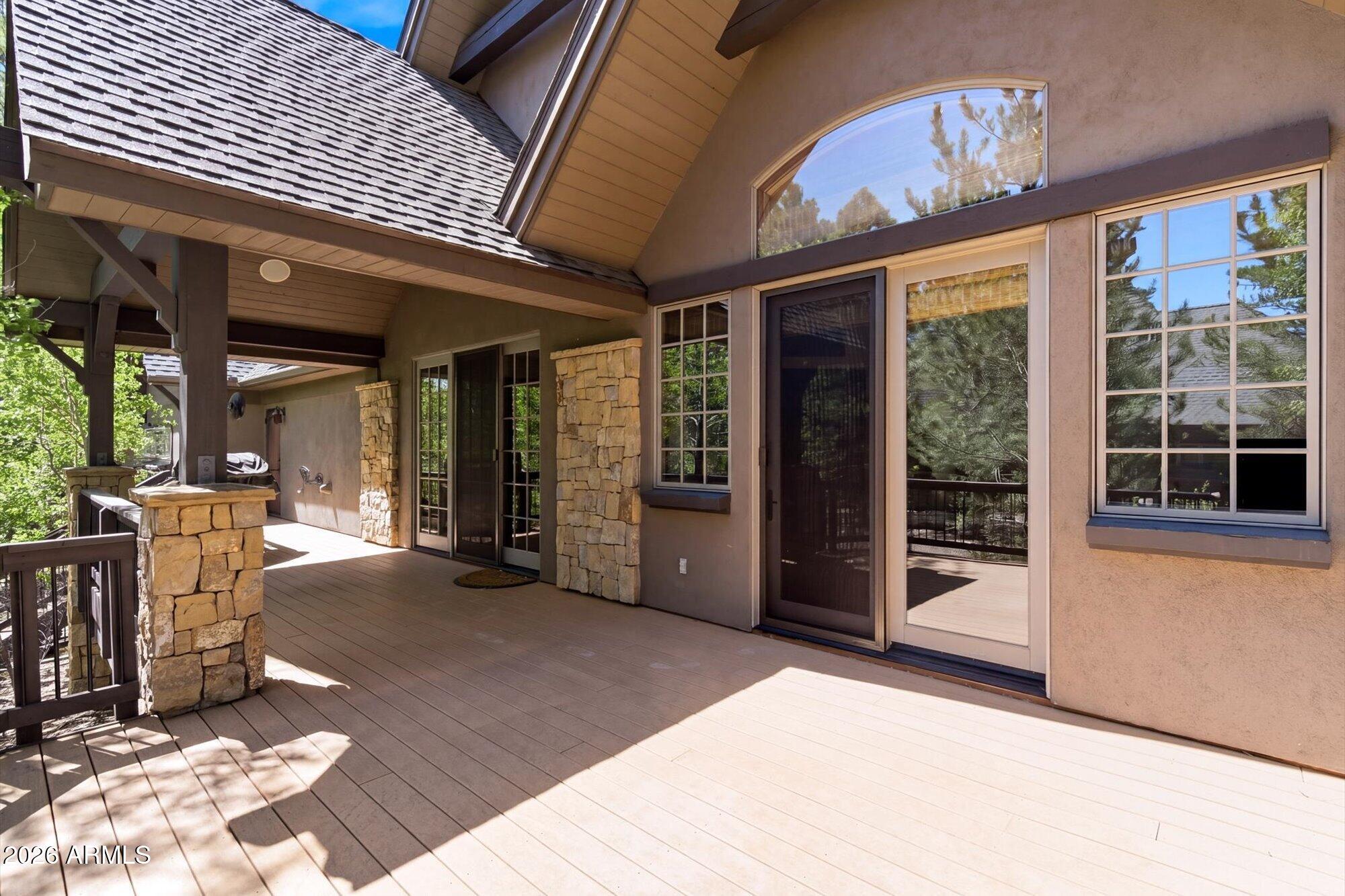Flagstaff, Arizona, 86005, United States, 4 Bedrooms Bedrooms, ,4 BathroomsBathrooms,Residential,Active,2009377