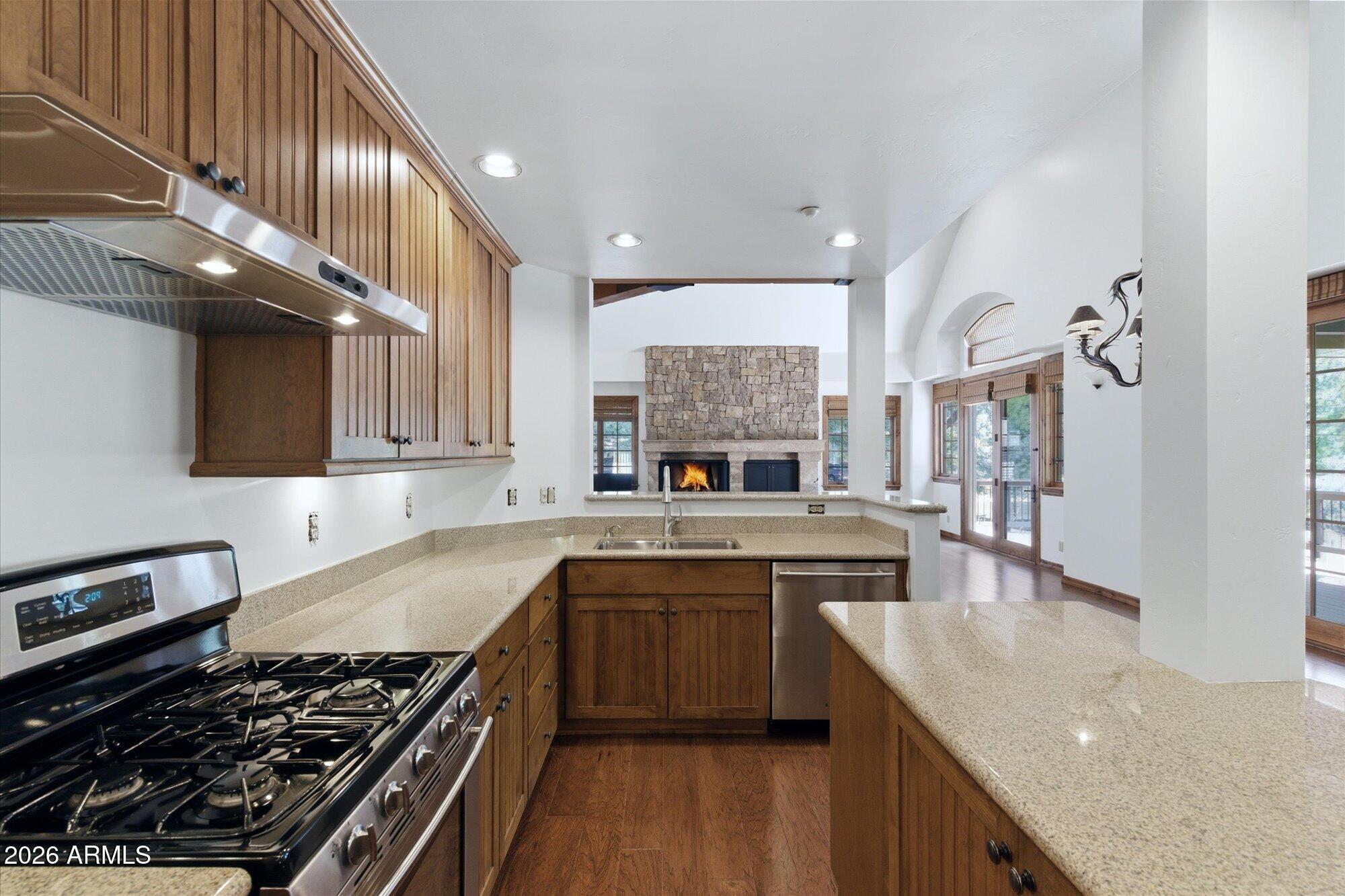 Flagstaff, Arizona, 86005, United States, 4 Bedrooms Bedrooms, ,4 BathroomsBathrooms,Residential,Active,2009377