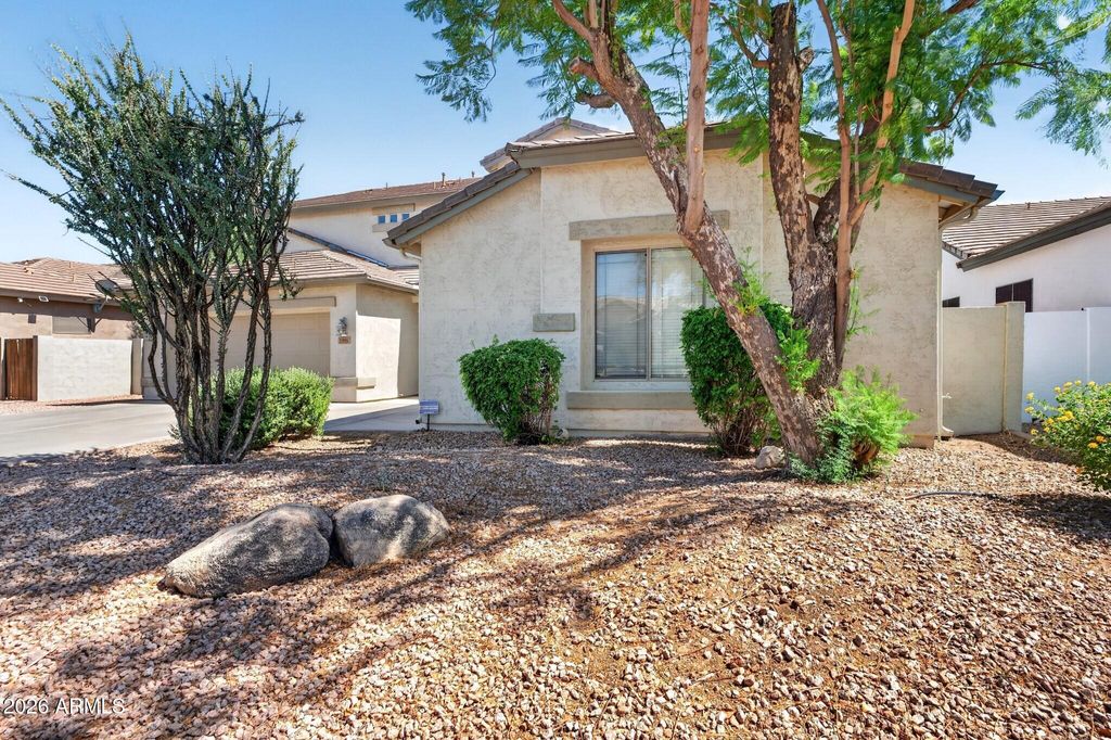 Photo of 2355 E La Costa Place, Chandler, AZ 85249 (MLS # 7044167)