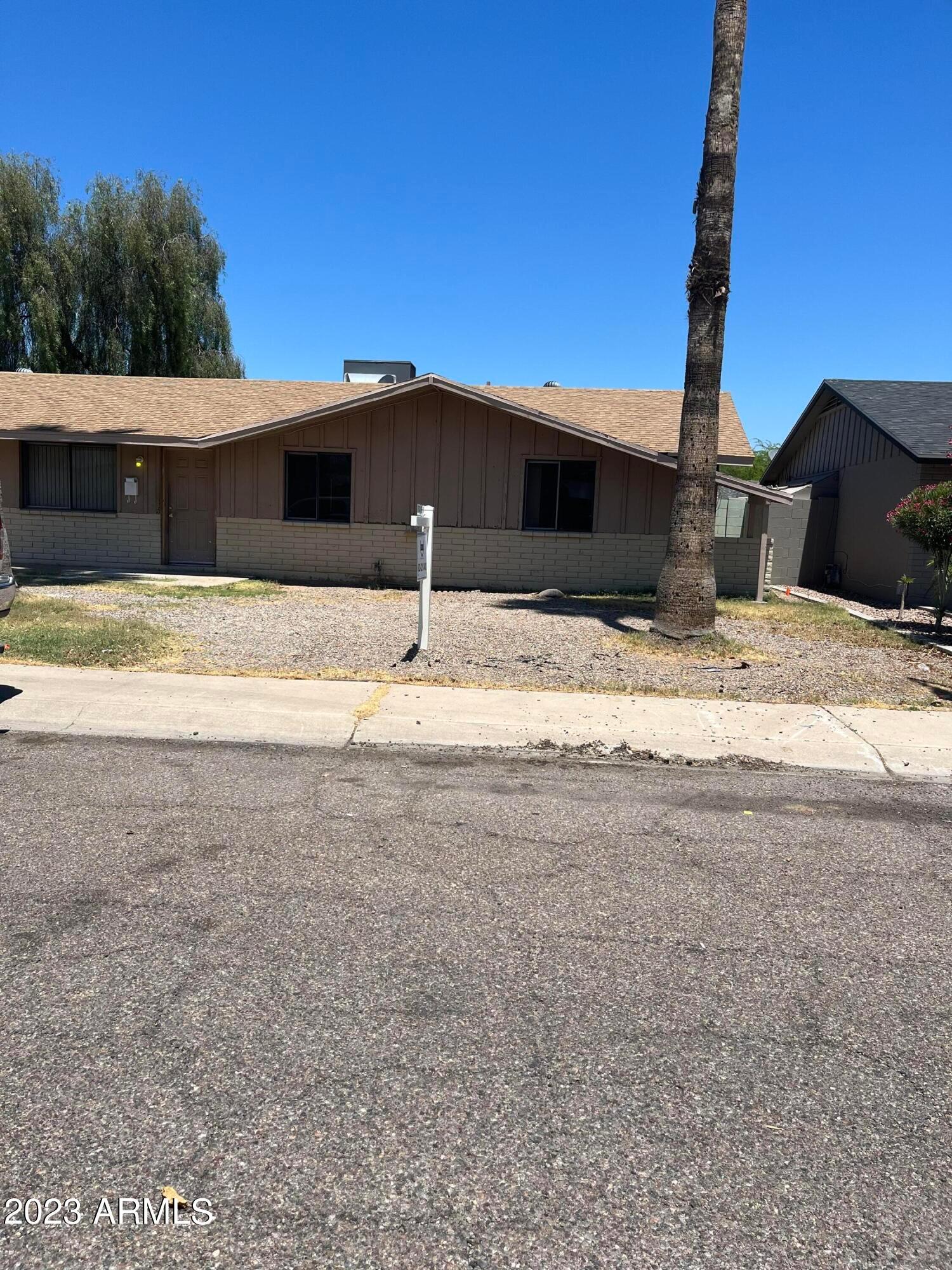 8402 W Montecito Avenue