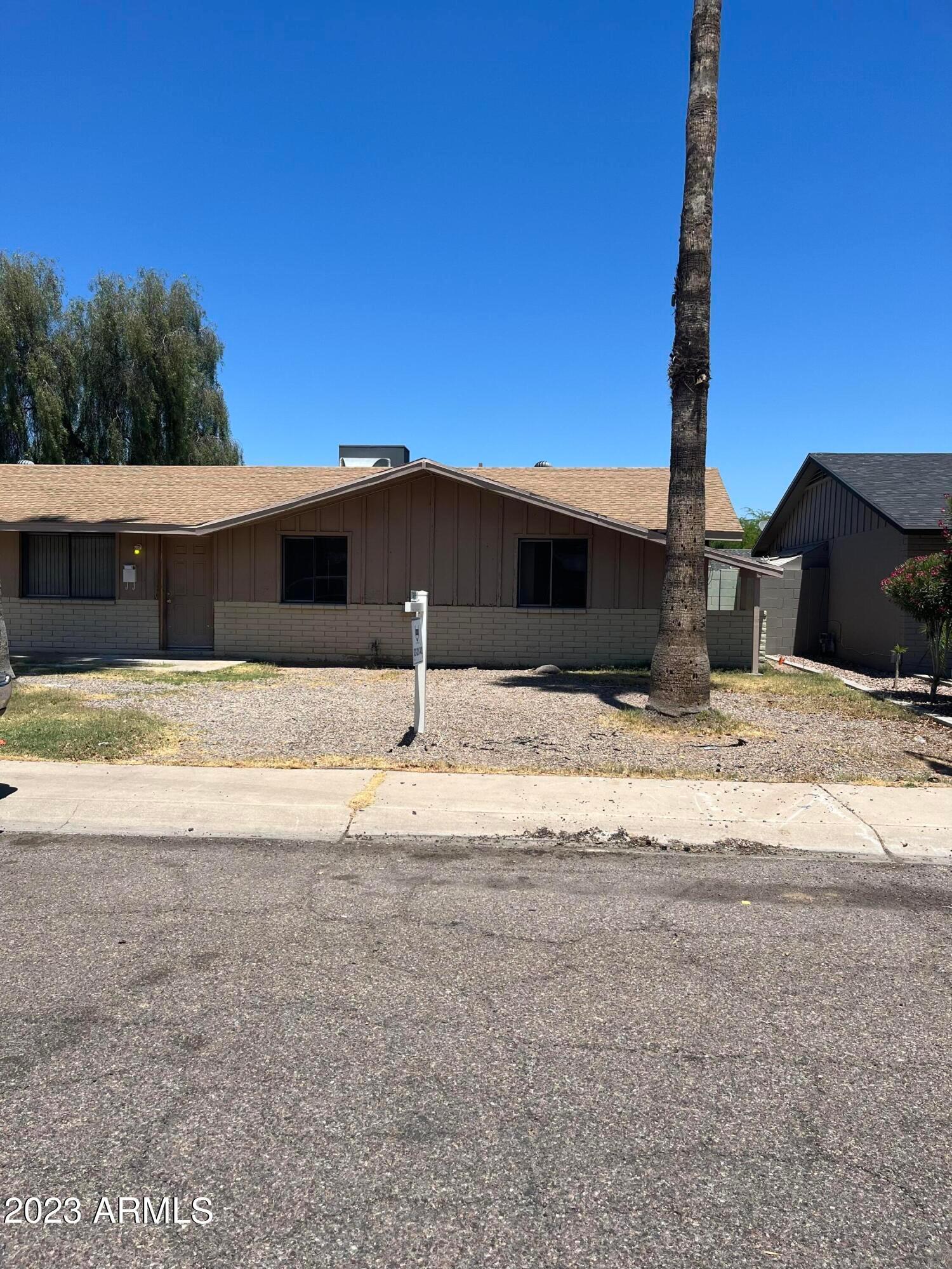 8402 W Montecito Avenue