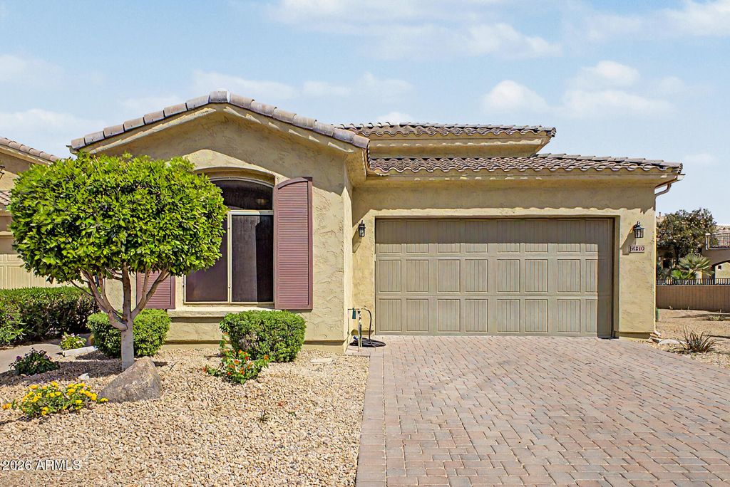 Photo of 14210 W Harvard Street, Goodyear, AZ 85395 (MLS # 7016349)