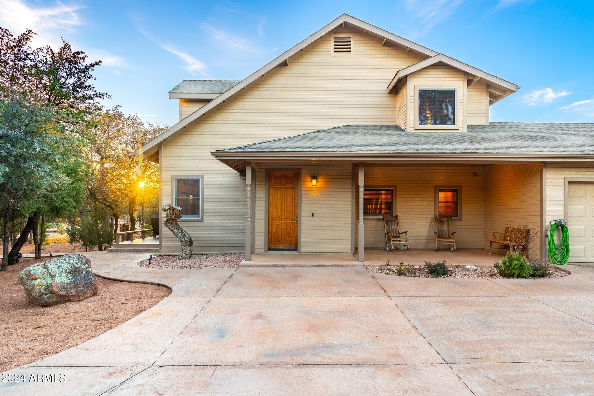 1204 W Chatham Drive