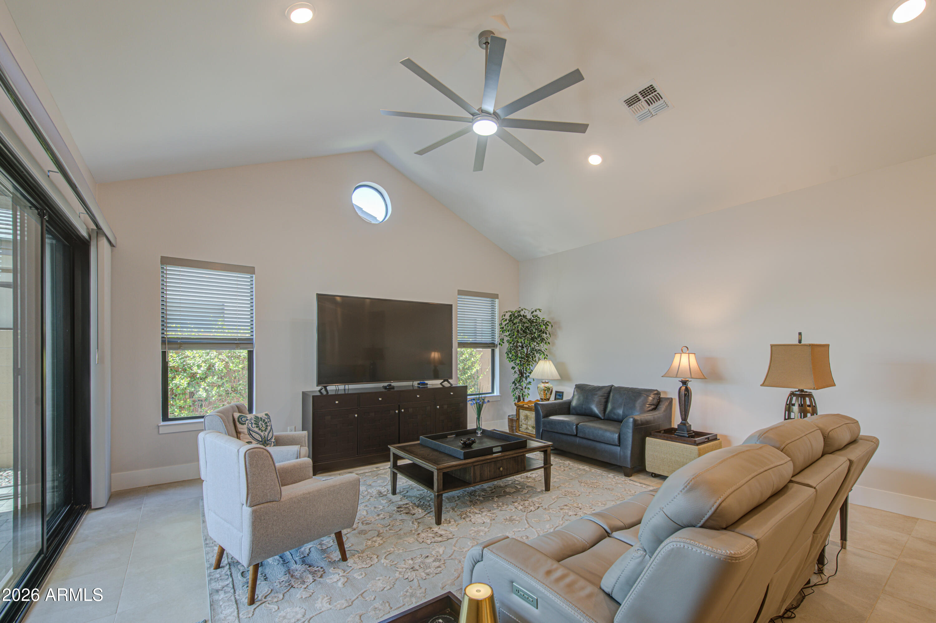 42113 N GOLDEN Trail