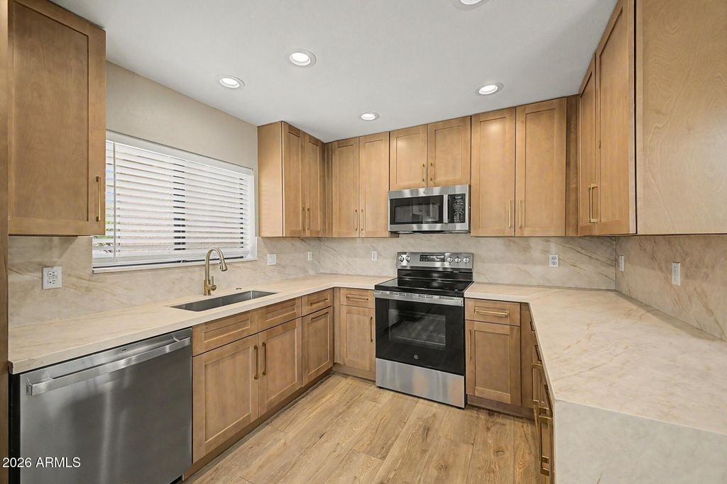 Photo of 15380 N 100th Street #2114, Scottsdale, AZ 85260 (MLS # 7019050)