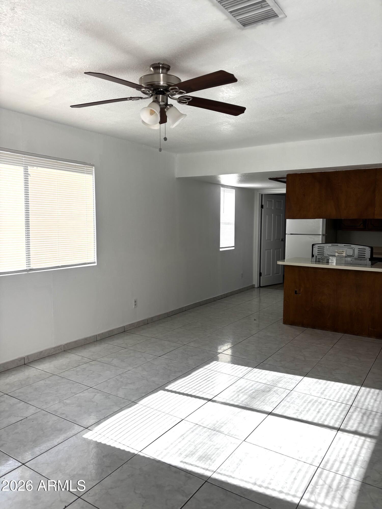 2135 HOHOKAM Drive