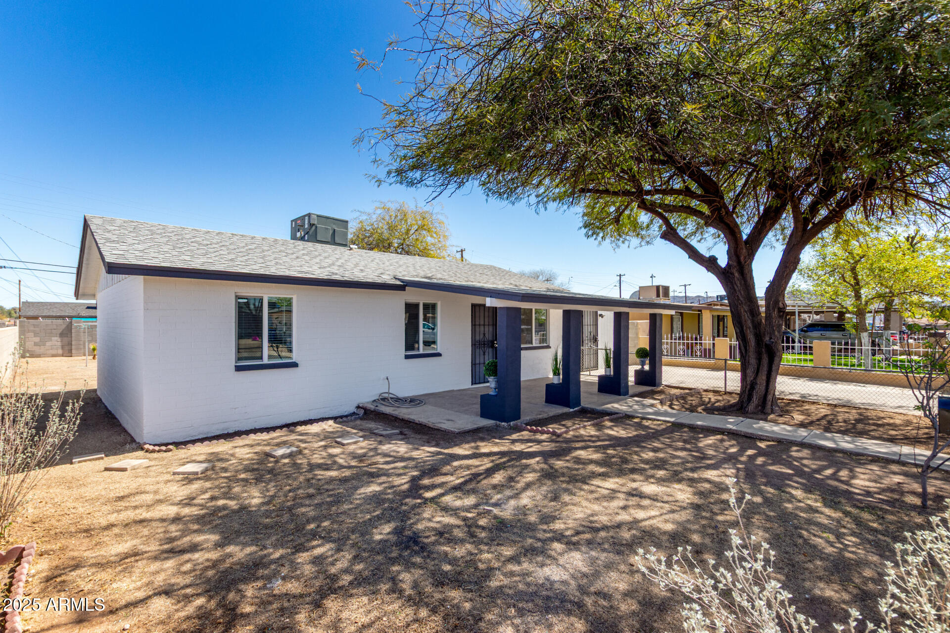 5021 S 37TH Drive
