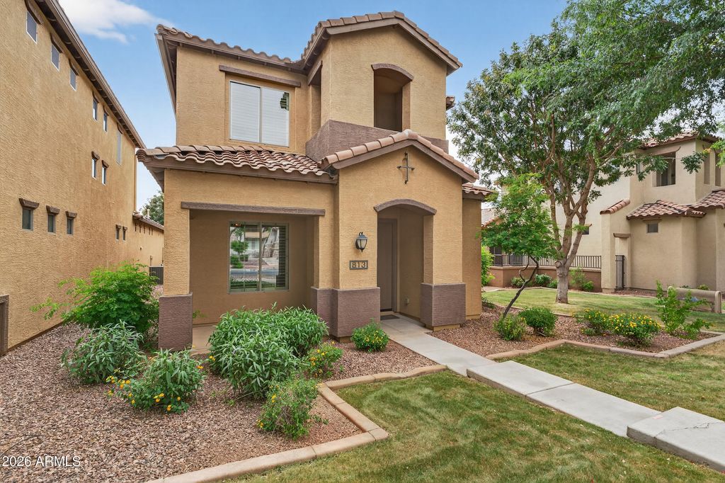 Photo of 813 W Village Parkway, Litchfield Park, AZ 85340 (MLS # 7010641)