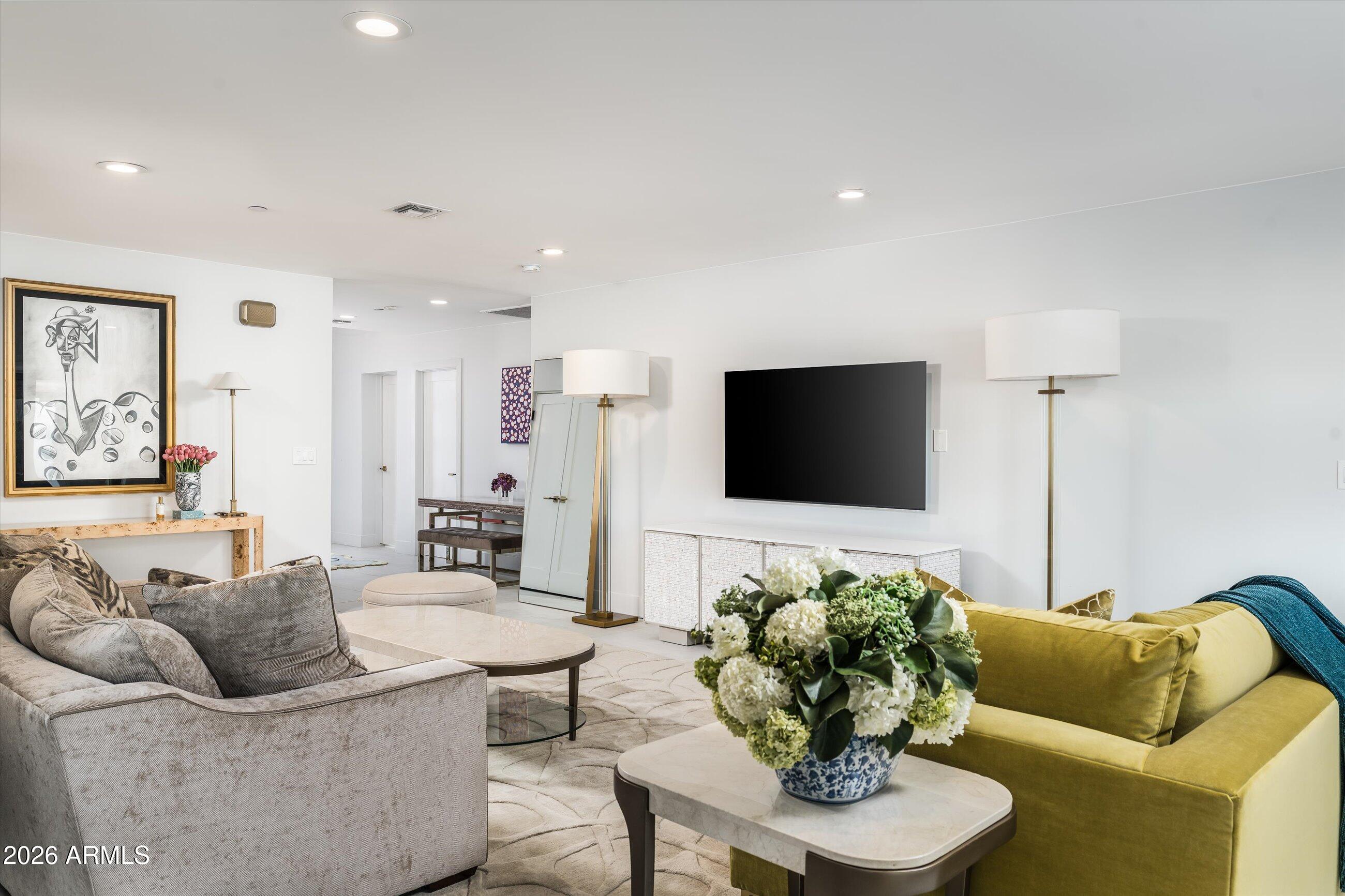 7742 E BUENA TERRA Way