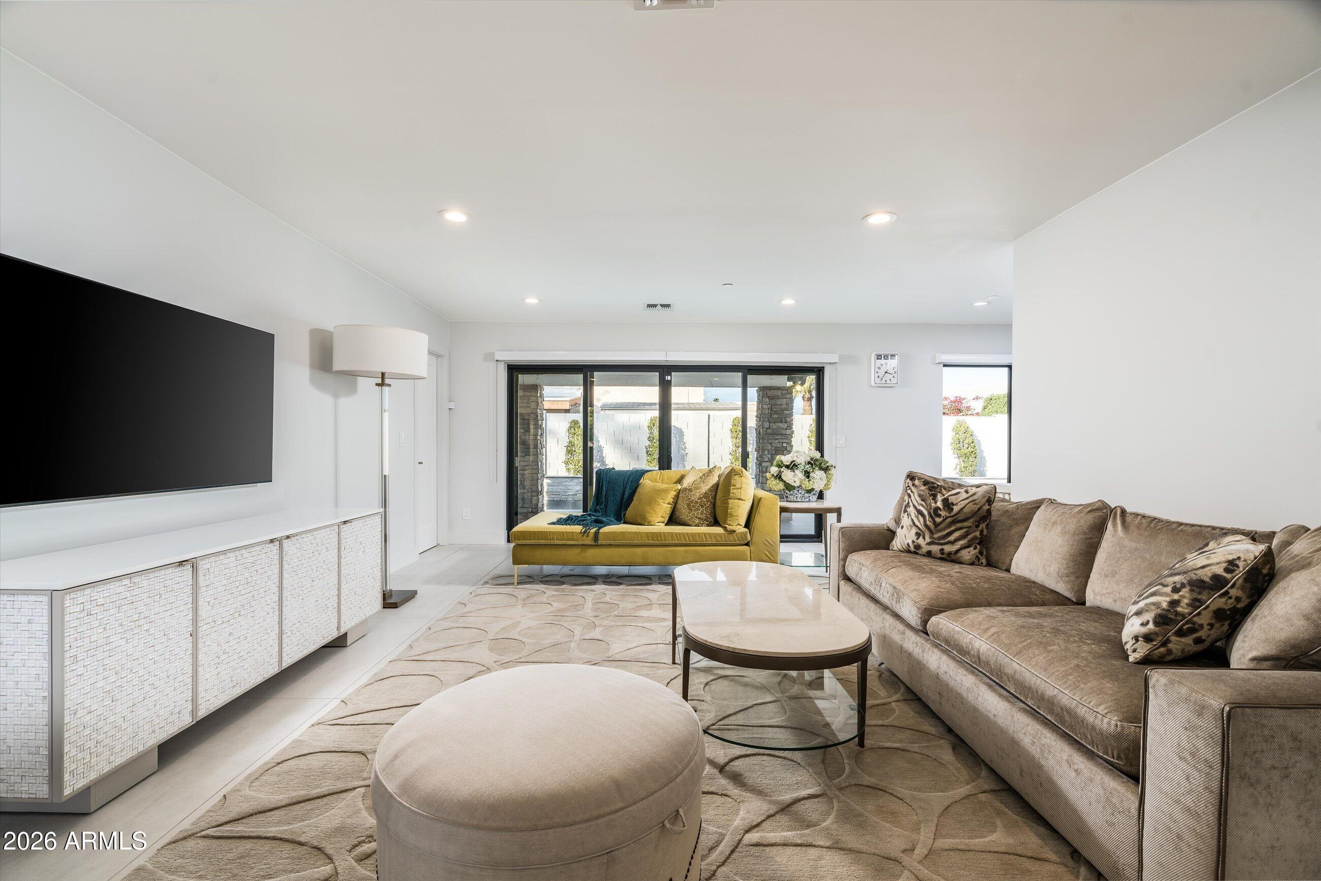 7742 E BUENA TERRA Way