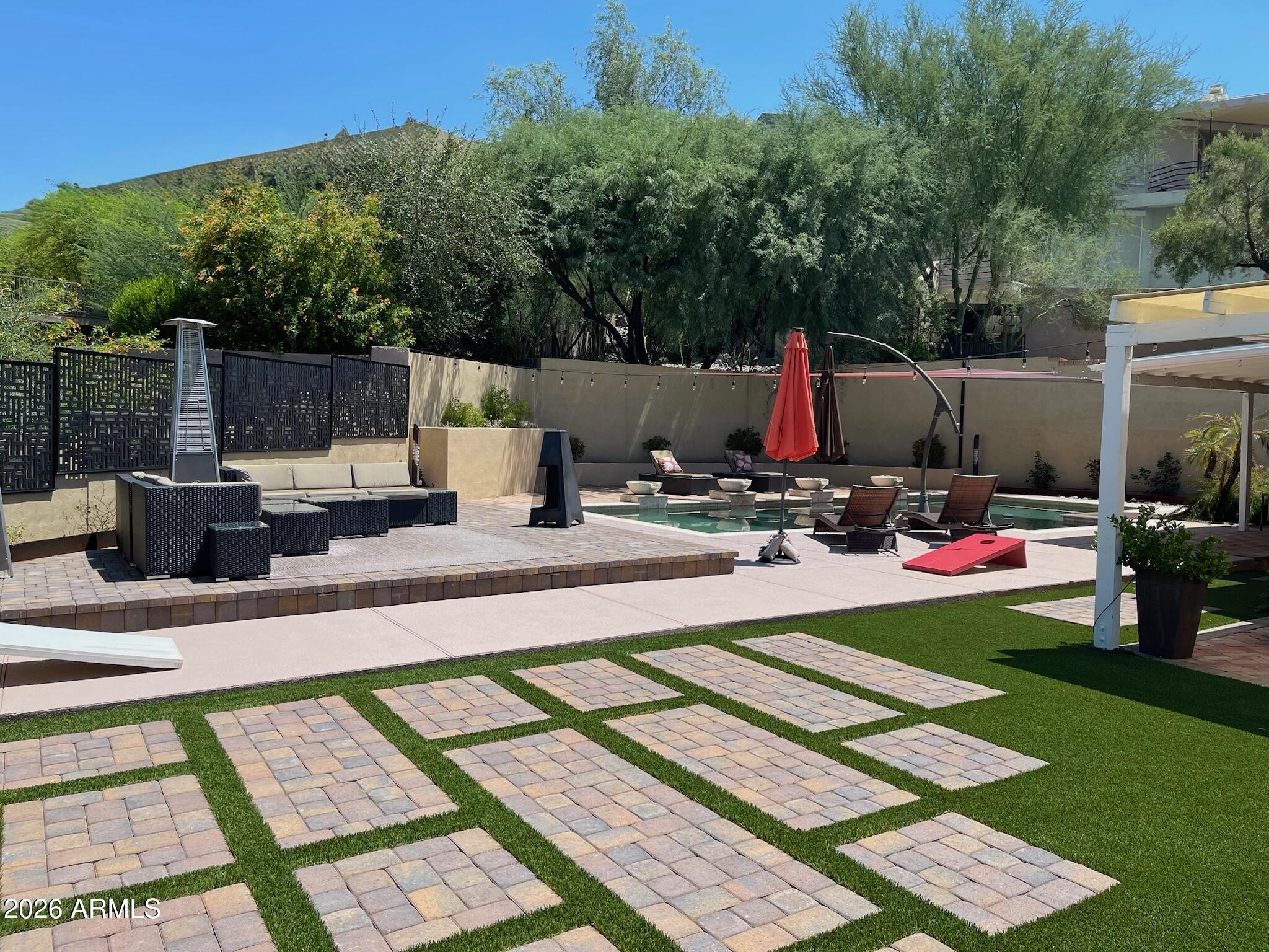 Phoenix, Arizona, 85020, United States, 2 Bedrooms Bedrooms, ,2 BathroomsBathrooms,Residential,Active,2012213