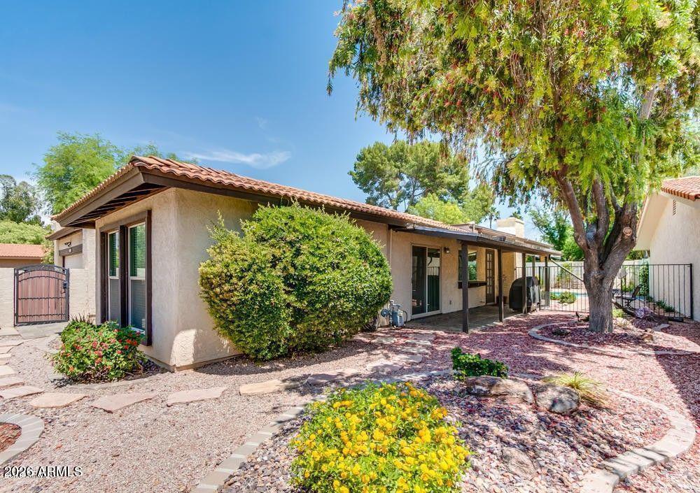 7129 E Via De Alegria --