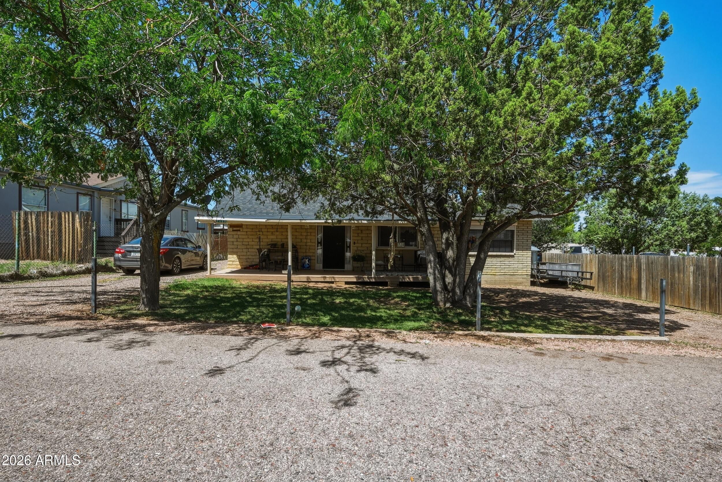 7488 N PALOMA Vista