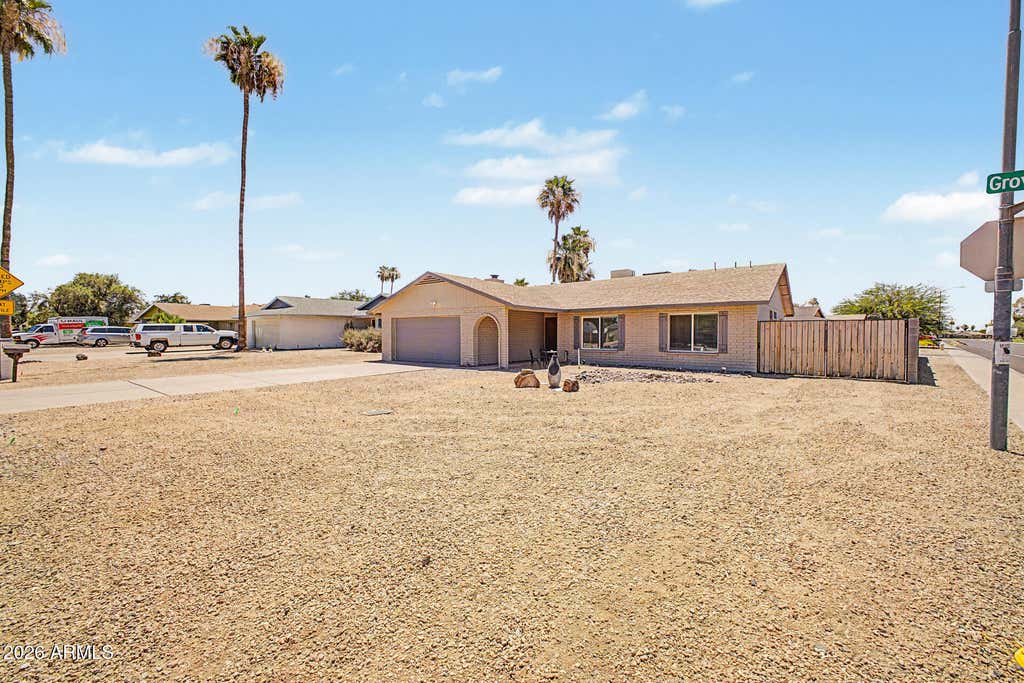 Photo of 5625 W Grovers Avenue, Glendale, AZ 85308 (MLS # 7037119)