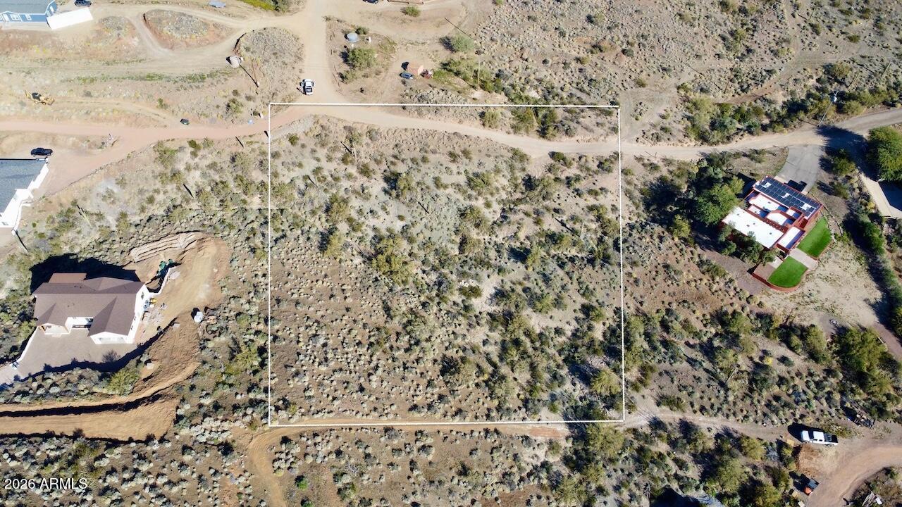 47000 N 35TH Avenue -