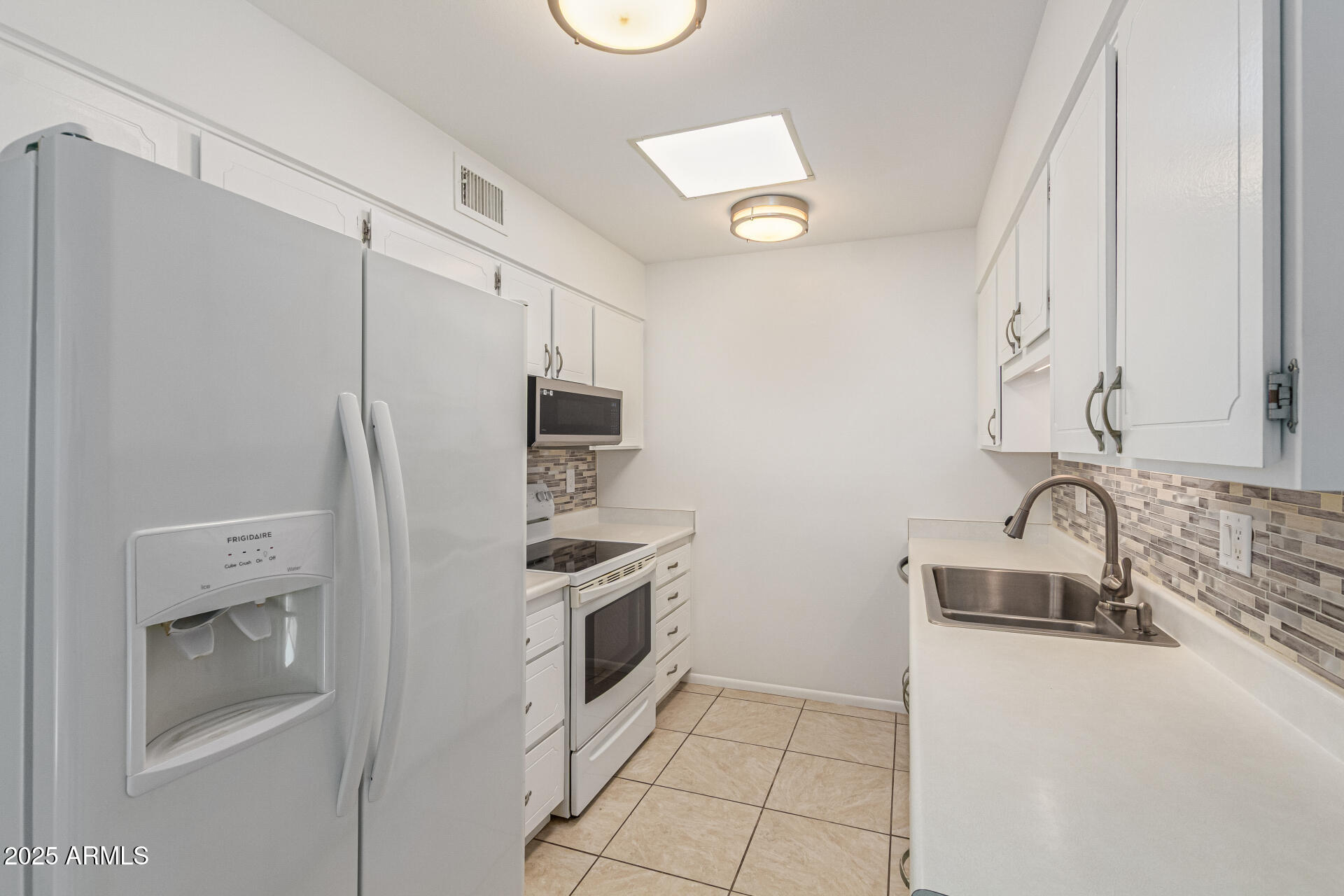 17217 N DEL WEBB Boulevard