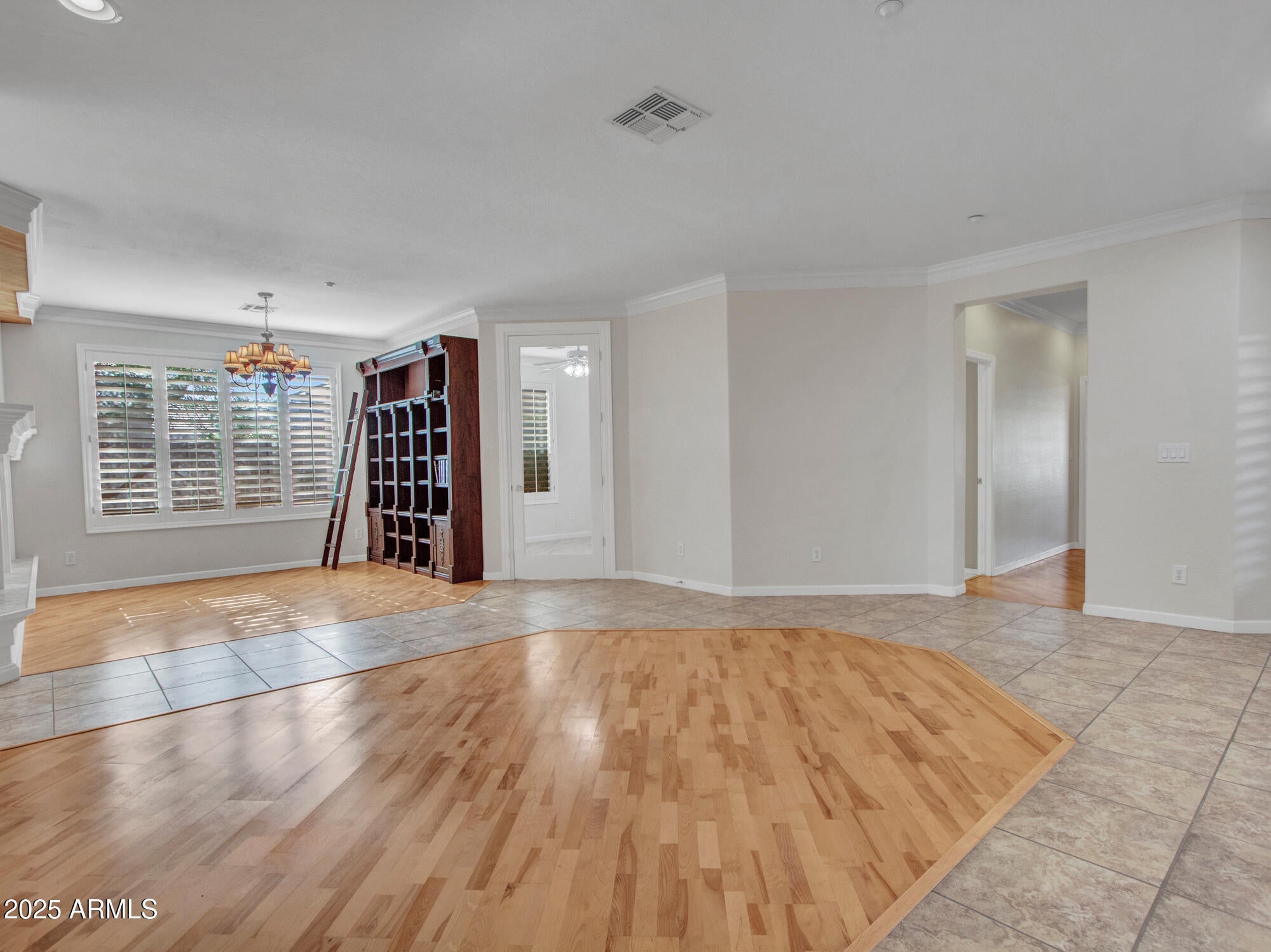 2927 W PLUM HOLLOW Drive