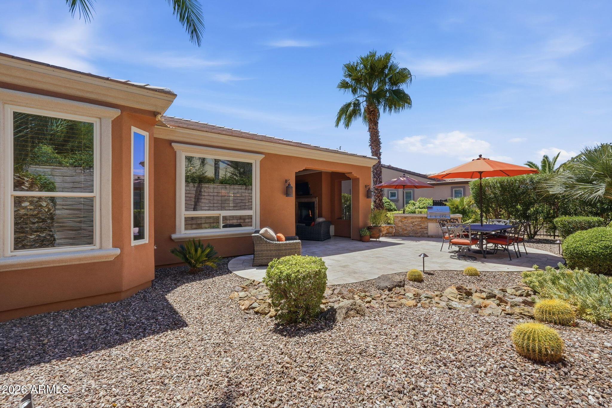 1556 E ALEGRIA Road