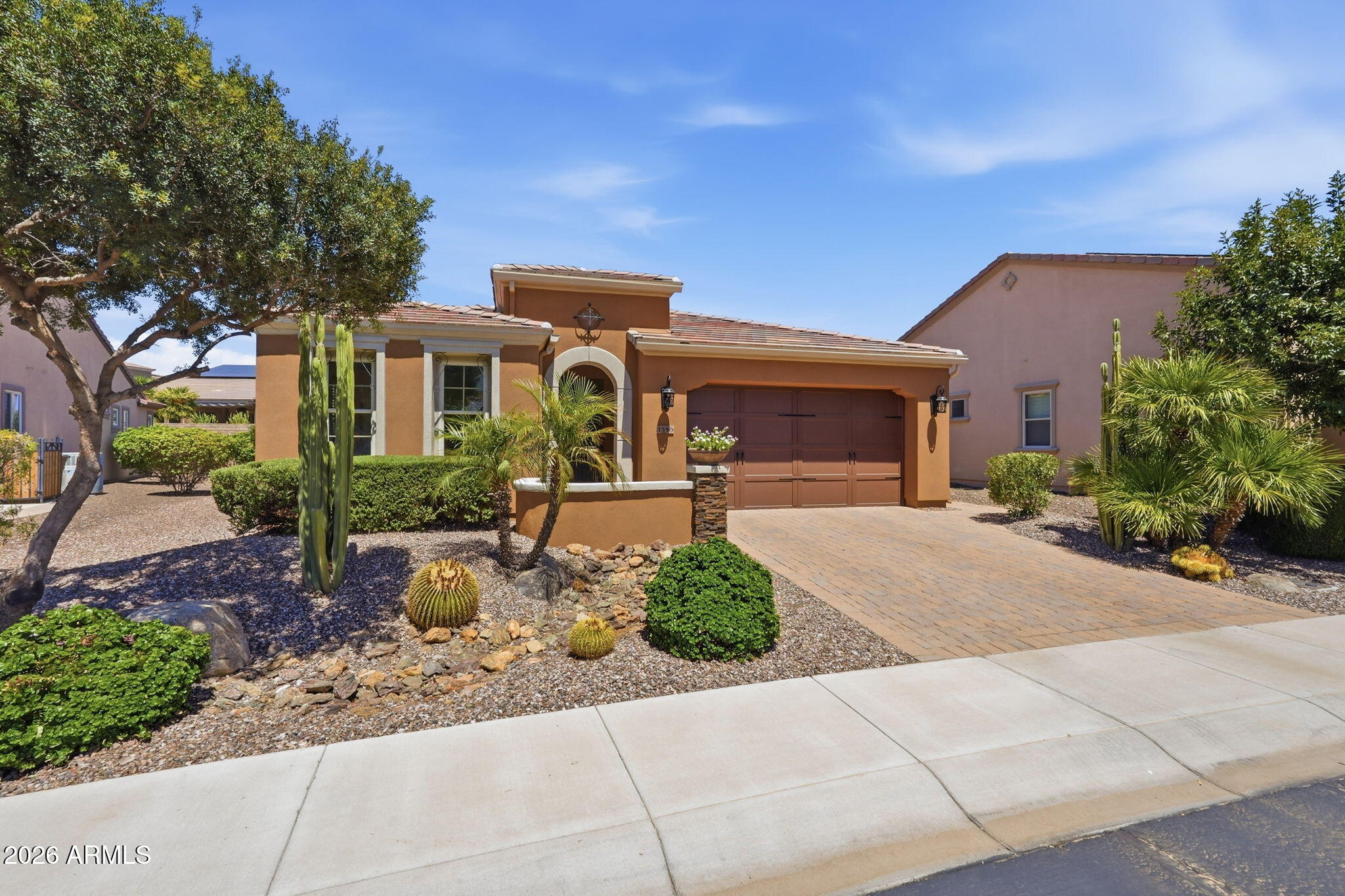 1556 E ALEGRIA Road