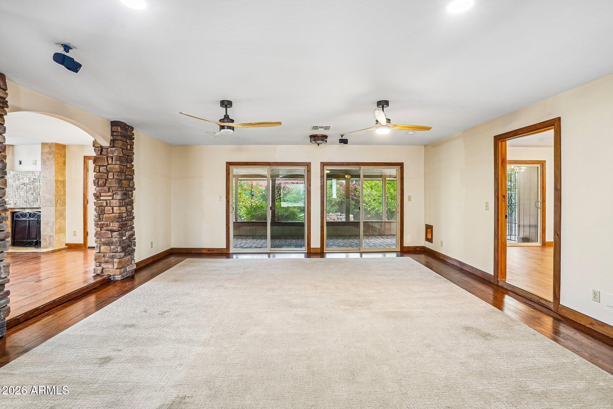 12103 S TOMI Drive