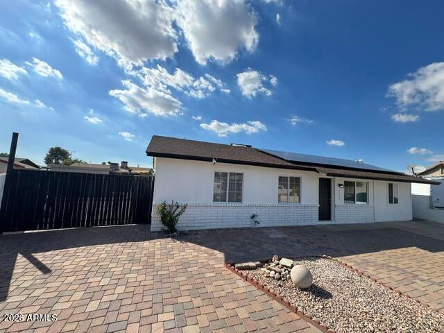 4533 W PALM Lane