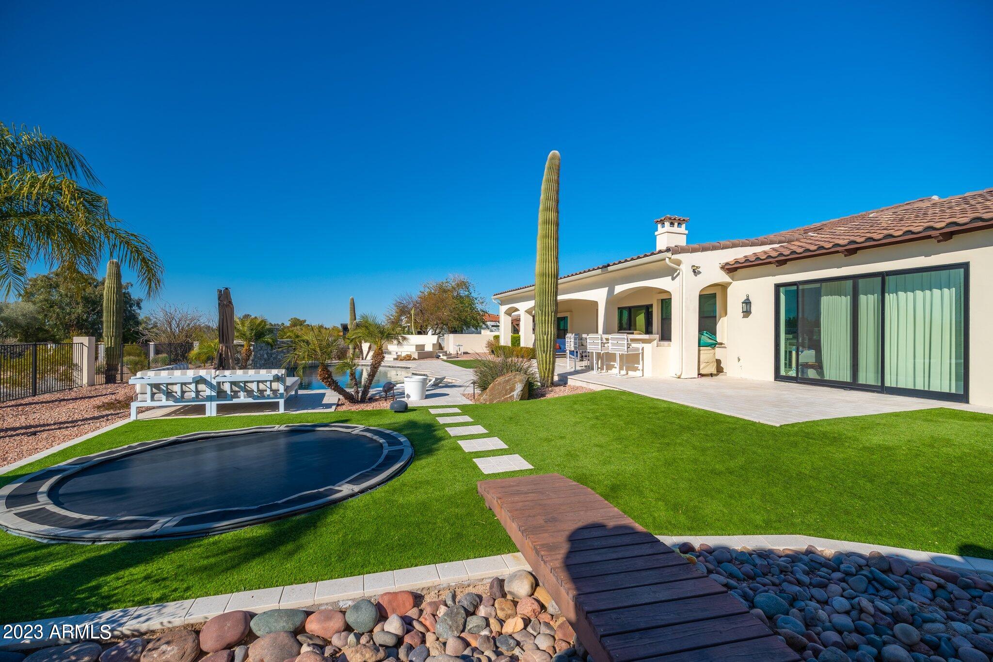 LOS GATOS - Residential