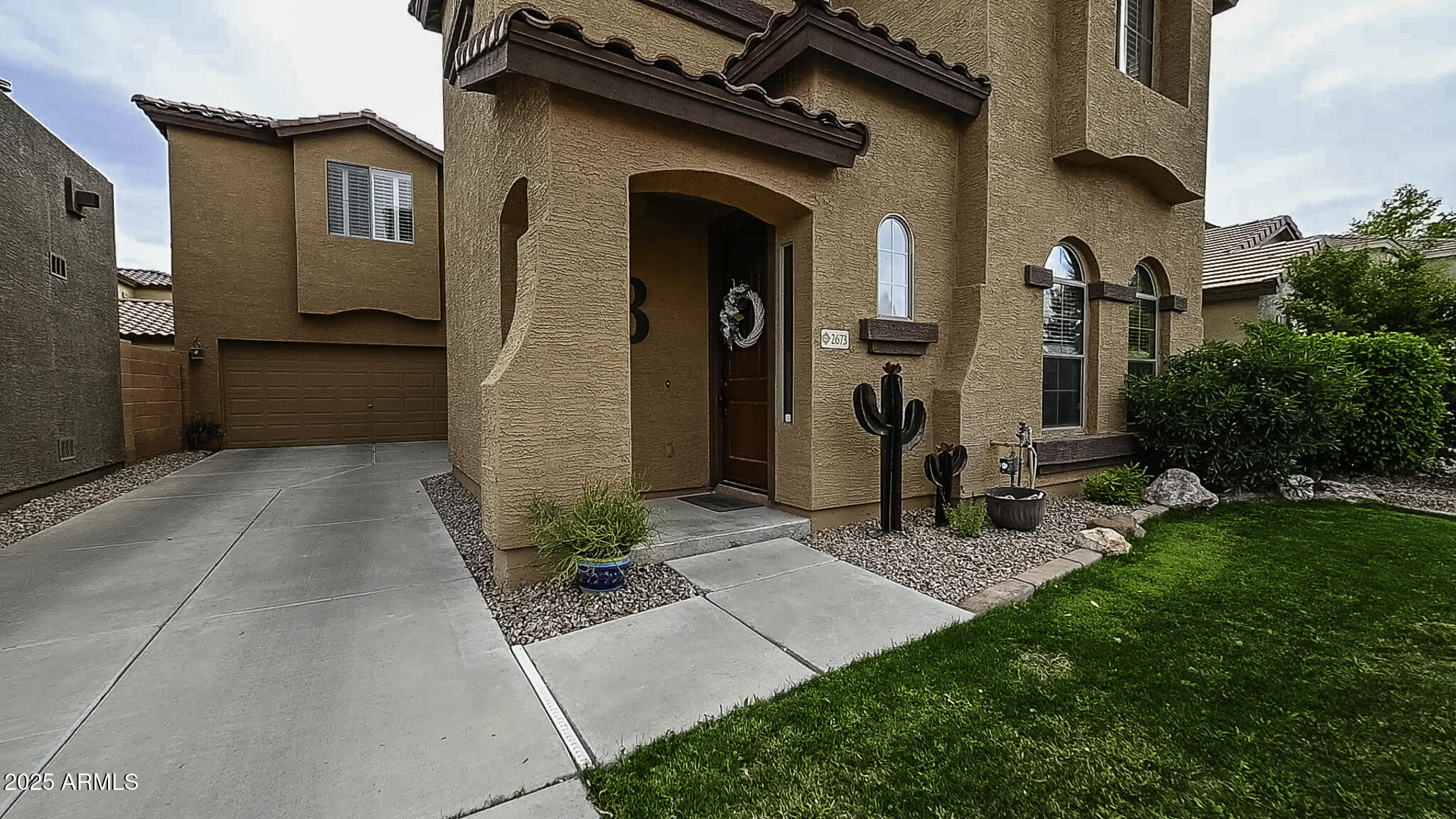 2673 E REMINGTON Place